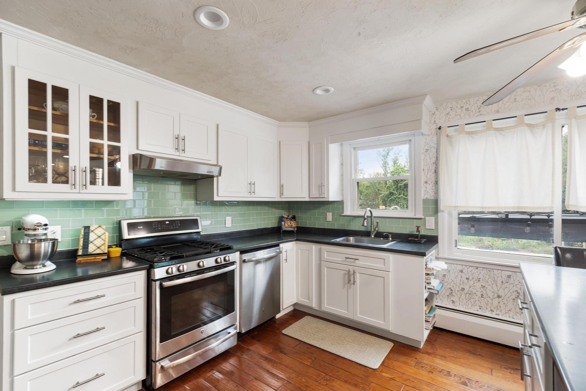 53 Hardy Drive, Leominster, MA Photo #18