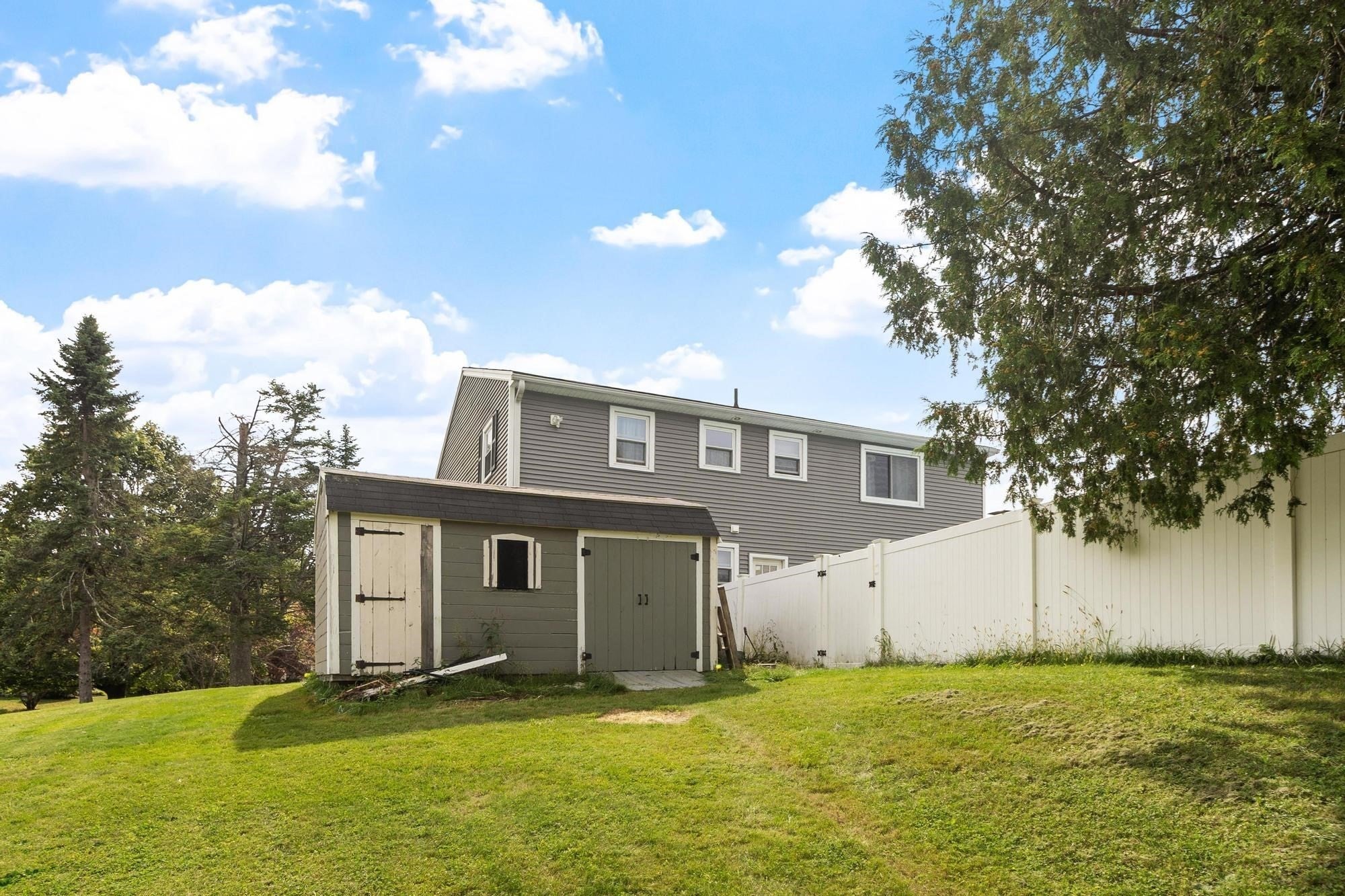 53 Hardy Drive, Leominster, MA Photo #40