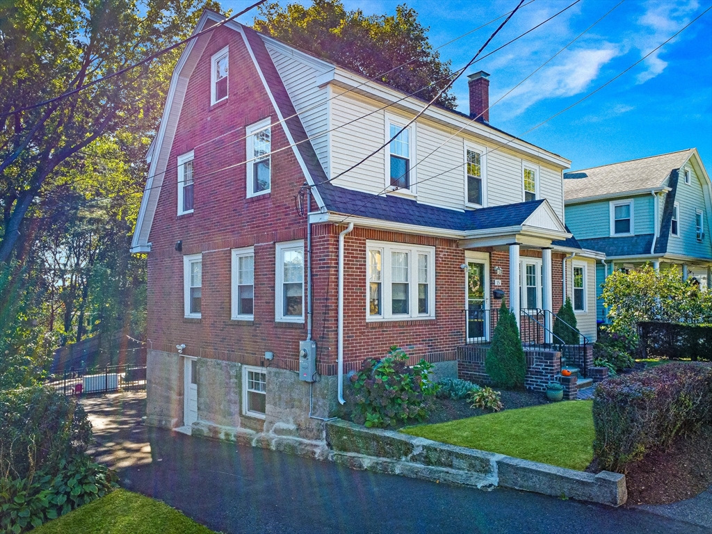 15 Whitman Road