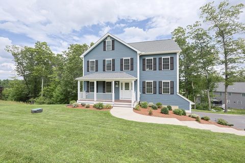 12 Oriole Dr Groton MA 01450