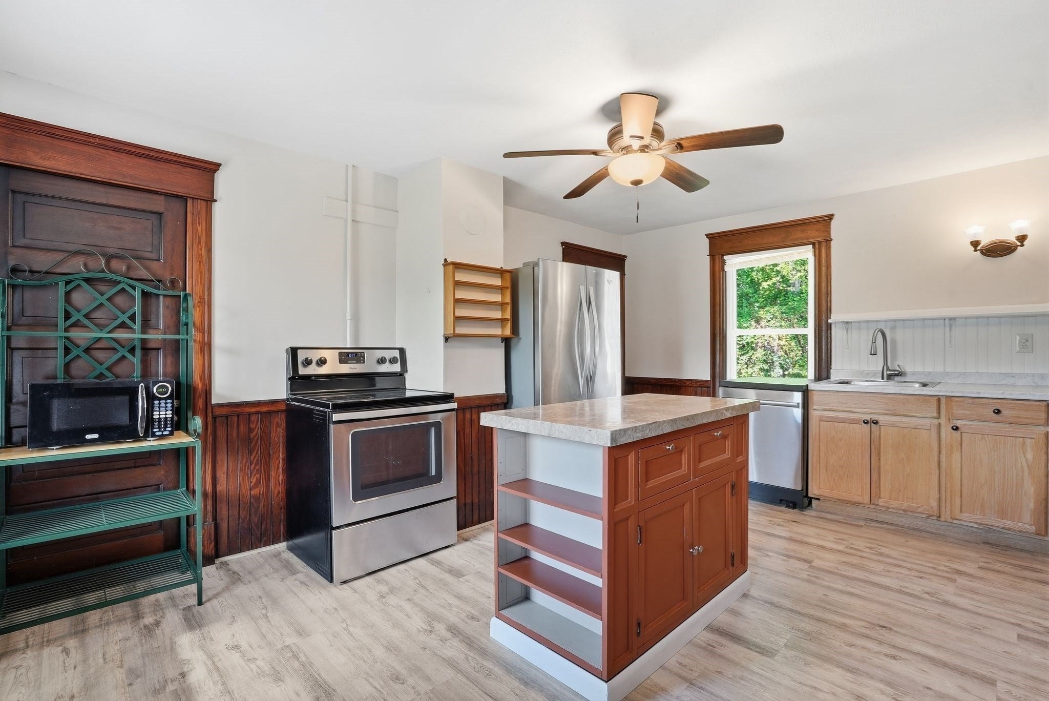 24 Sugarloaf St, Deerfield, MA, 24 Sugarloaf St, Deerfield, MA Photo #6