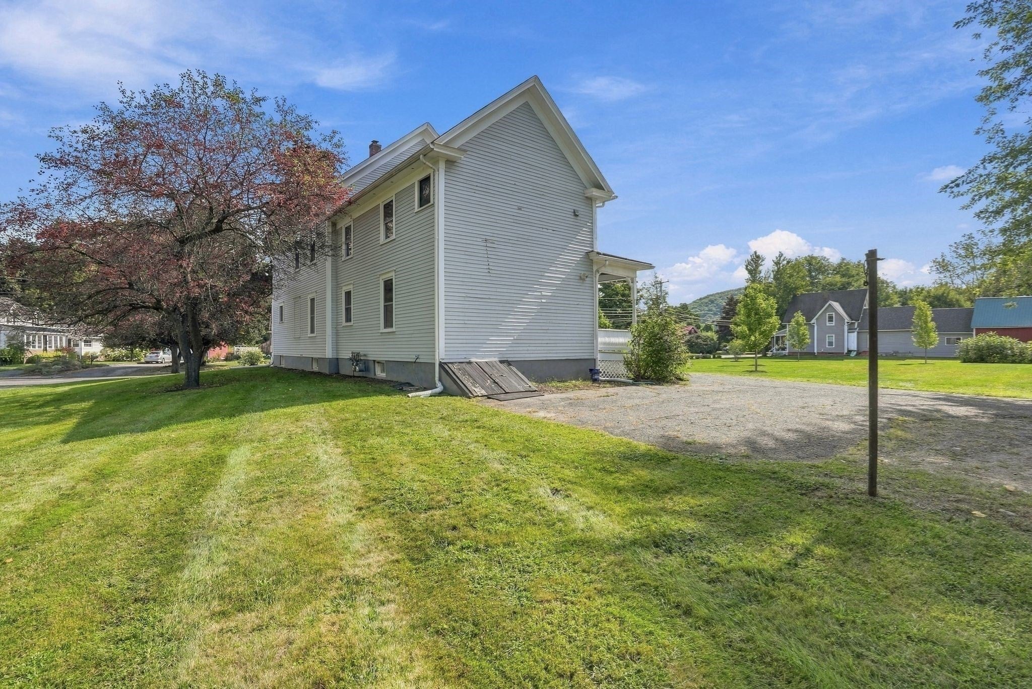 24 Sugarloaf St, Deerfield, MA, 24 Sugarloaf St, Deerfield, MA Photo #29
