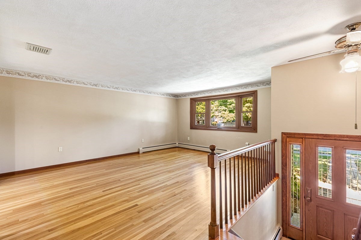 26 Atherton Rd, Foxboro, MA, 26 Atherton Rd, Foxboro, MA Photo #9