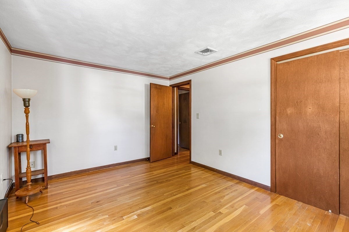26 Atherton Rd, Foxboro, MA, 26 Atherton Rd, Foxboro, MA Photo #27