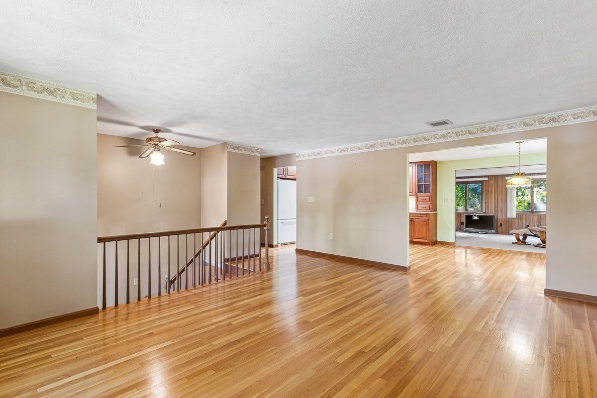 26 Atherton Rd, Foxboro, MA, 26 Atherton Rd, Foxboro, MA Photo #10