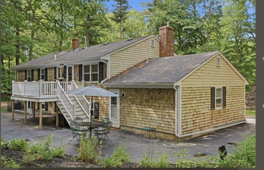 236 Pine St.
