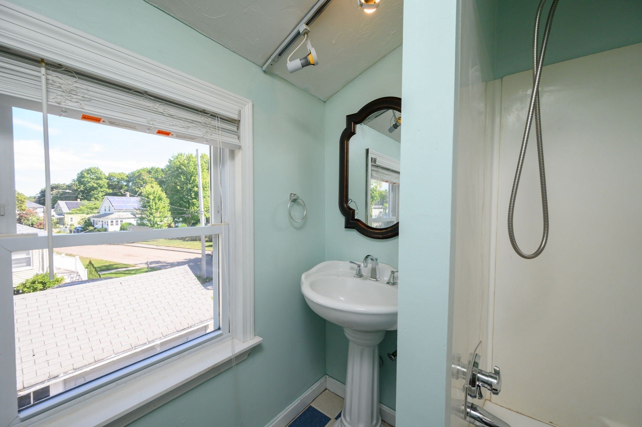 188 Central St, Weymouth, MA Photo #20