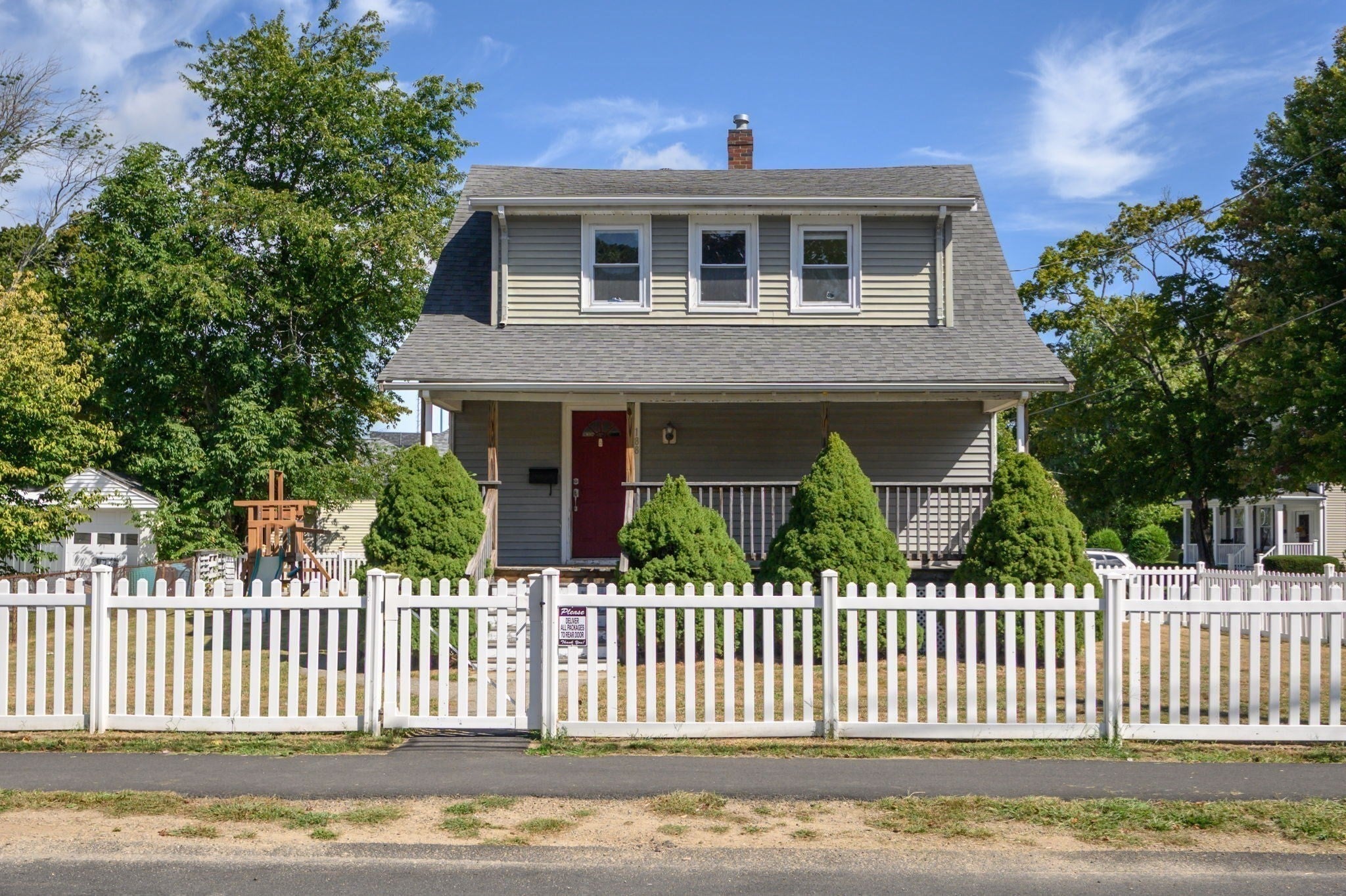 188 Central St, Weymouth, MA Photo #2