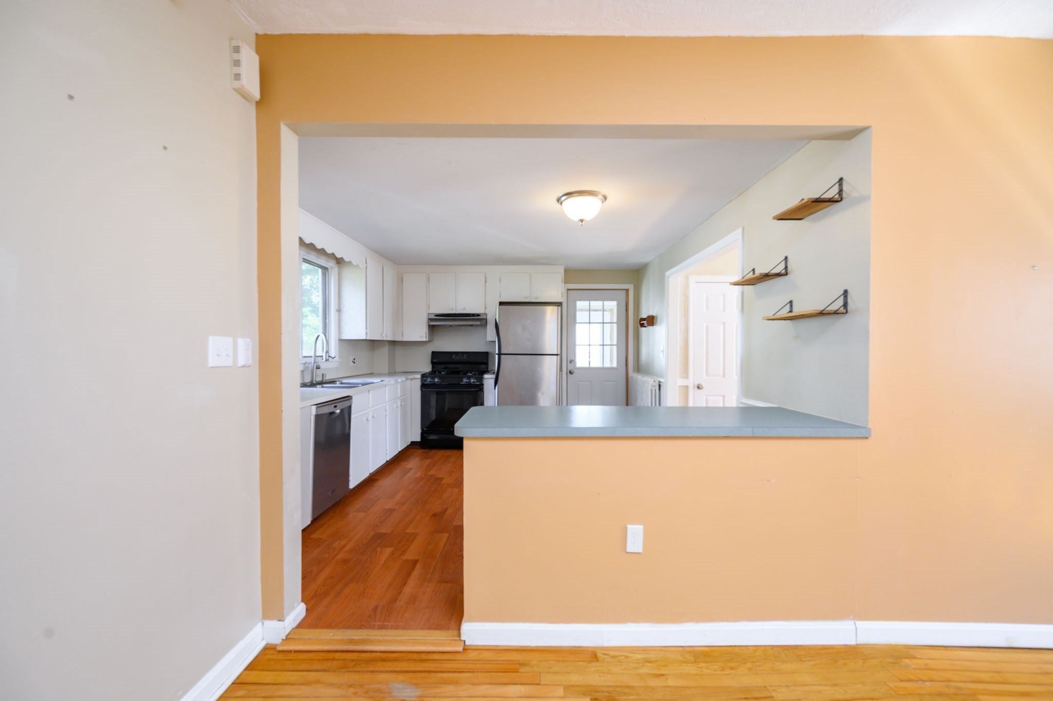 188 Central St, Weymouth, MA Photo #9