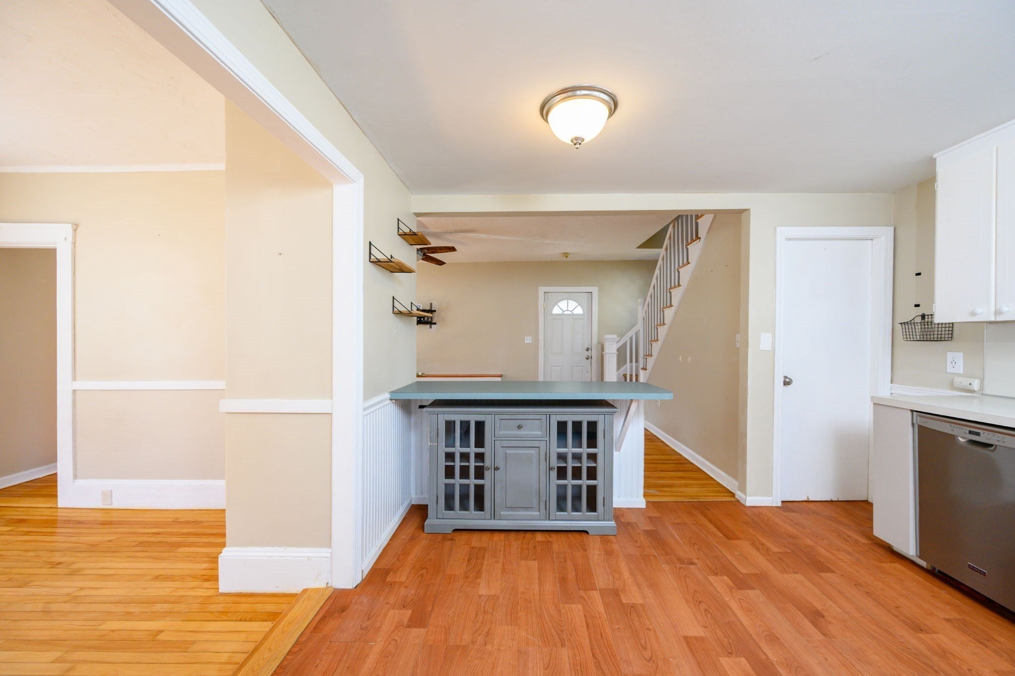188 Central St, Weymouth, MA Photo #12