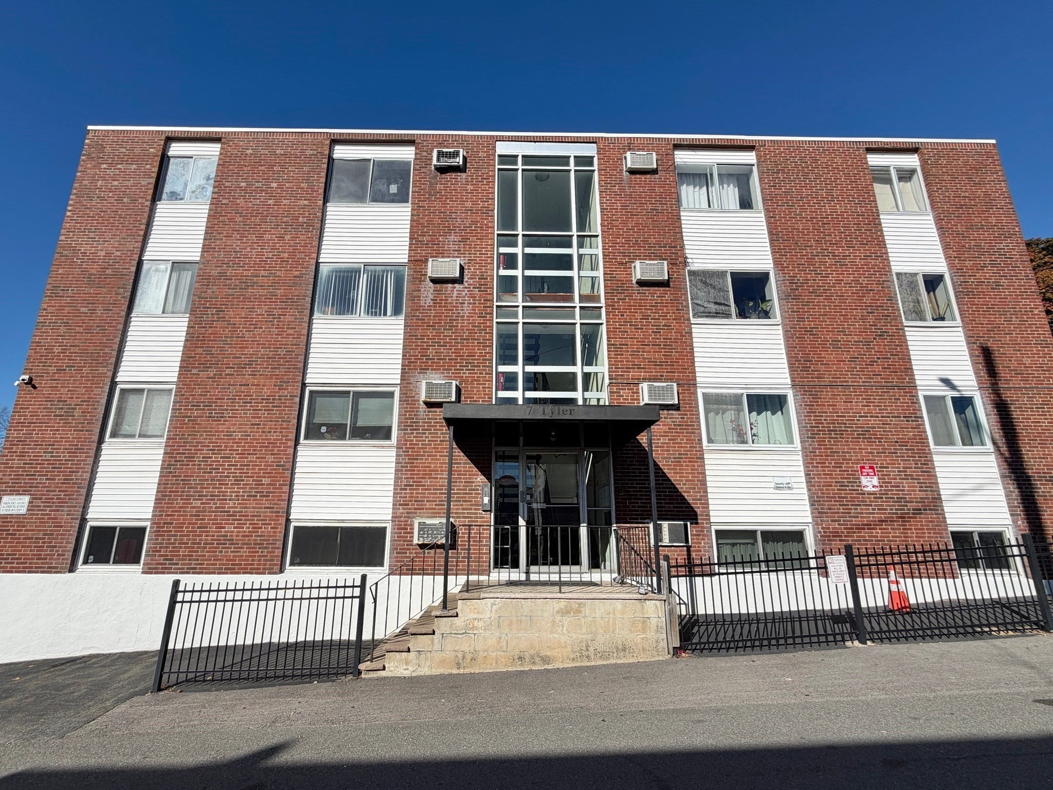 7 Tyler St #8, Everett, MA, 7 Tyler St #8, Everett, MA Photo #1