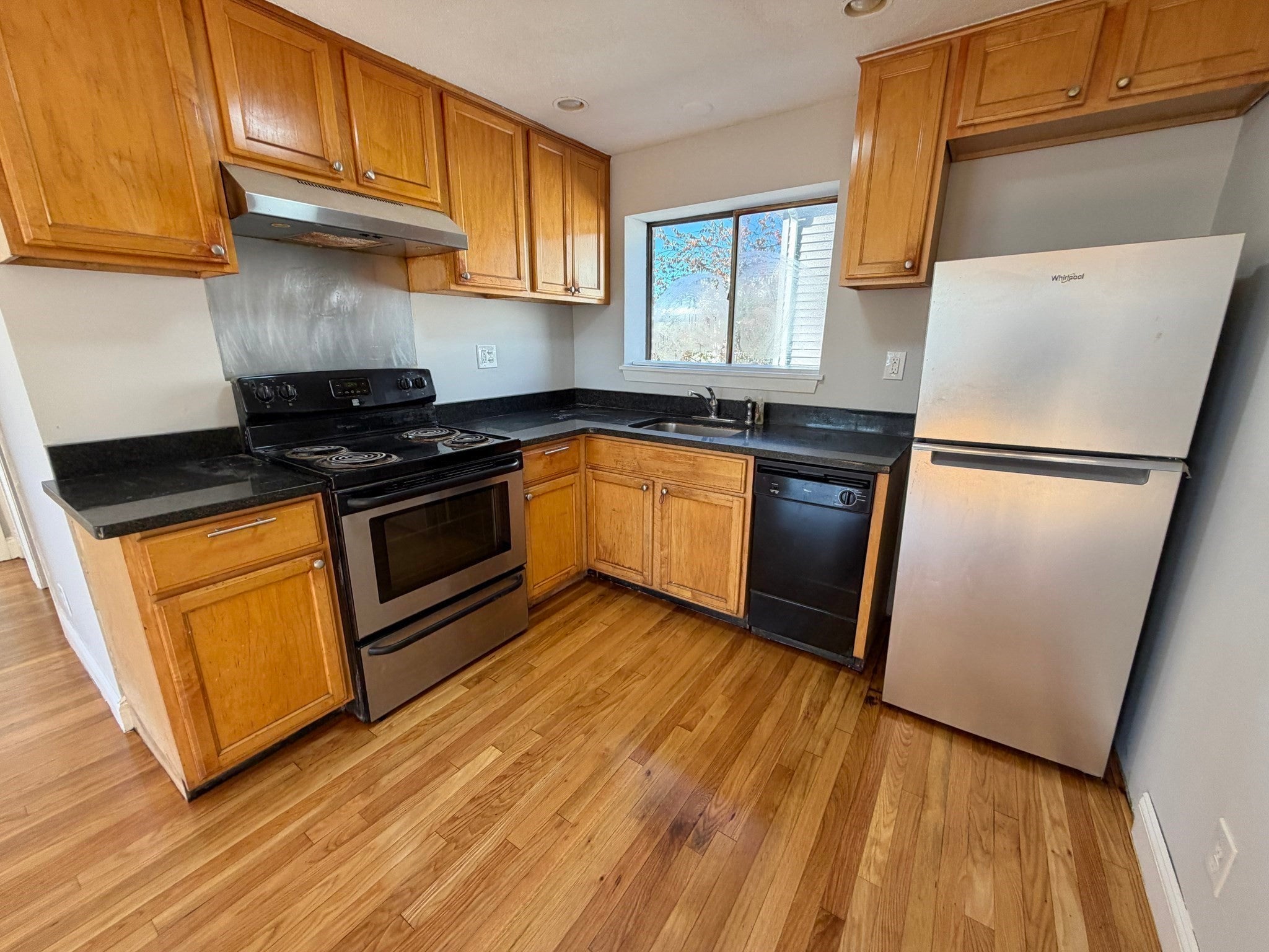 7 Tyler St 8
