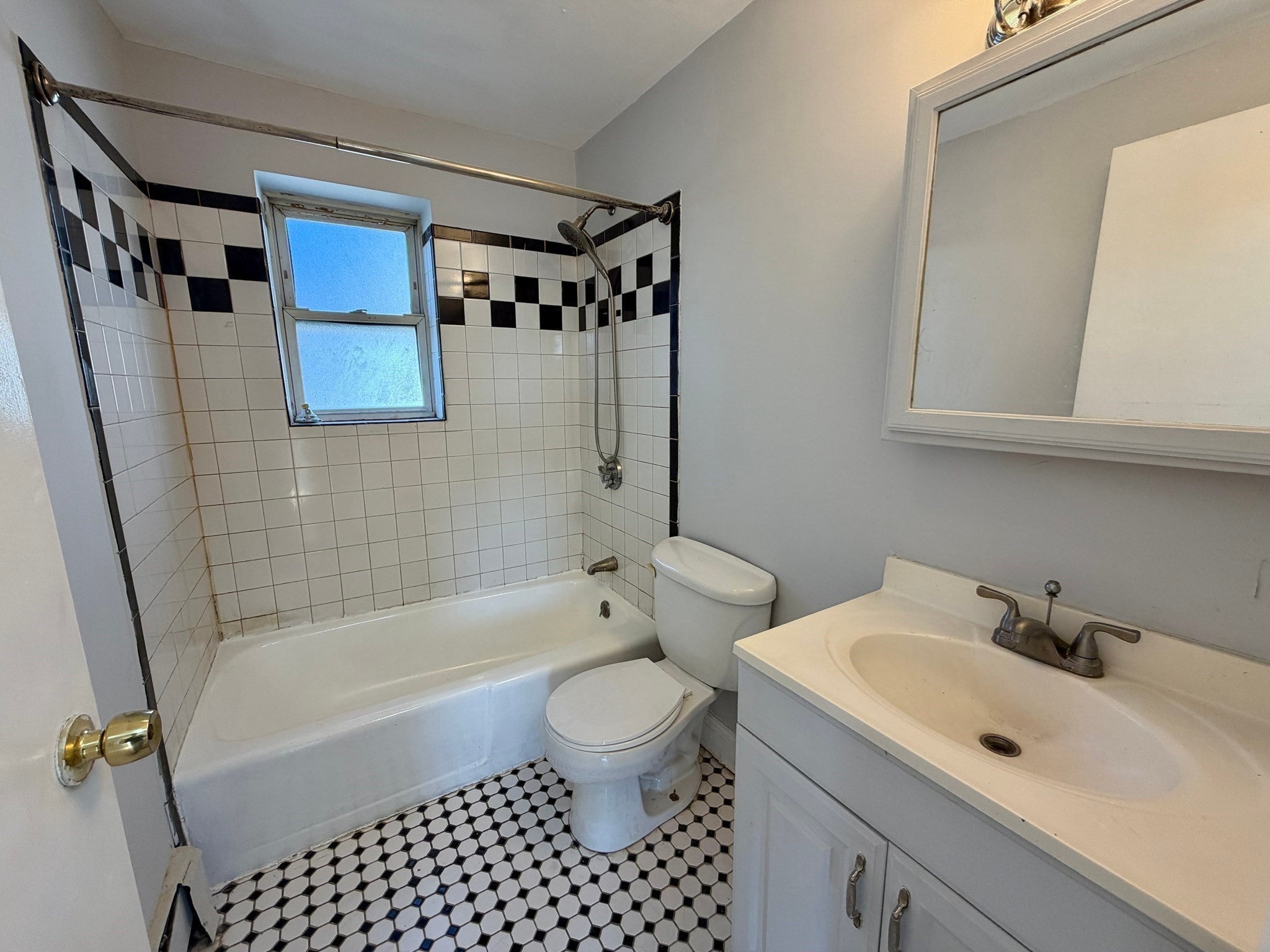 7 Tyler St #8, Everett, MA, 7 Tyler St #8, Everett, MA Photo #8