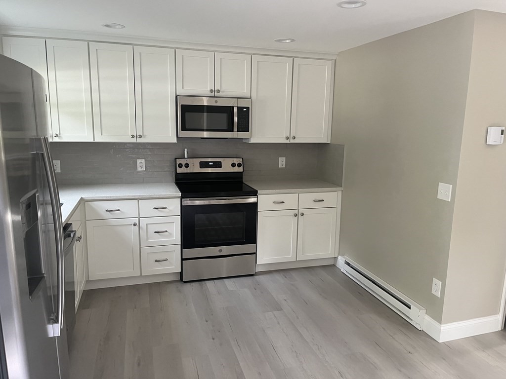 180 Main St 3112