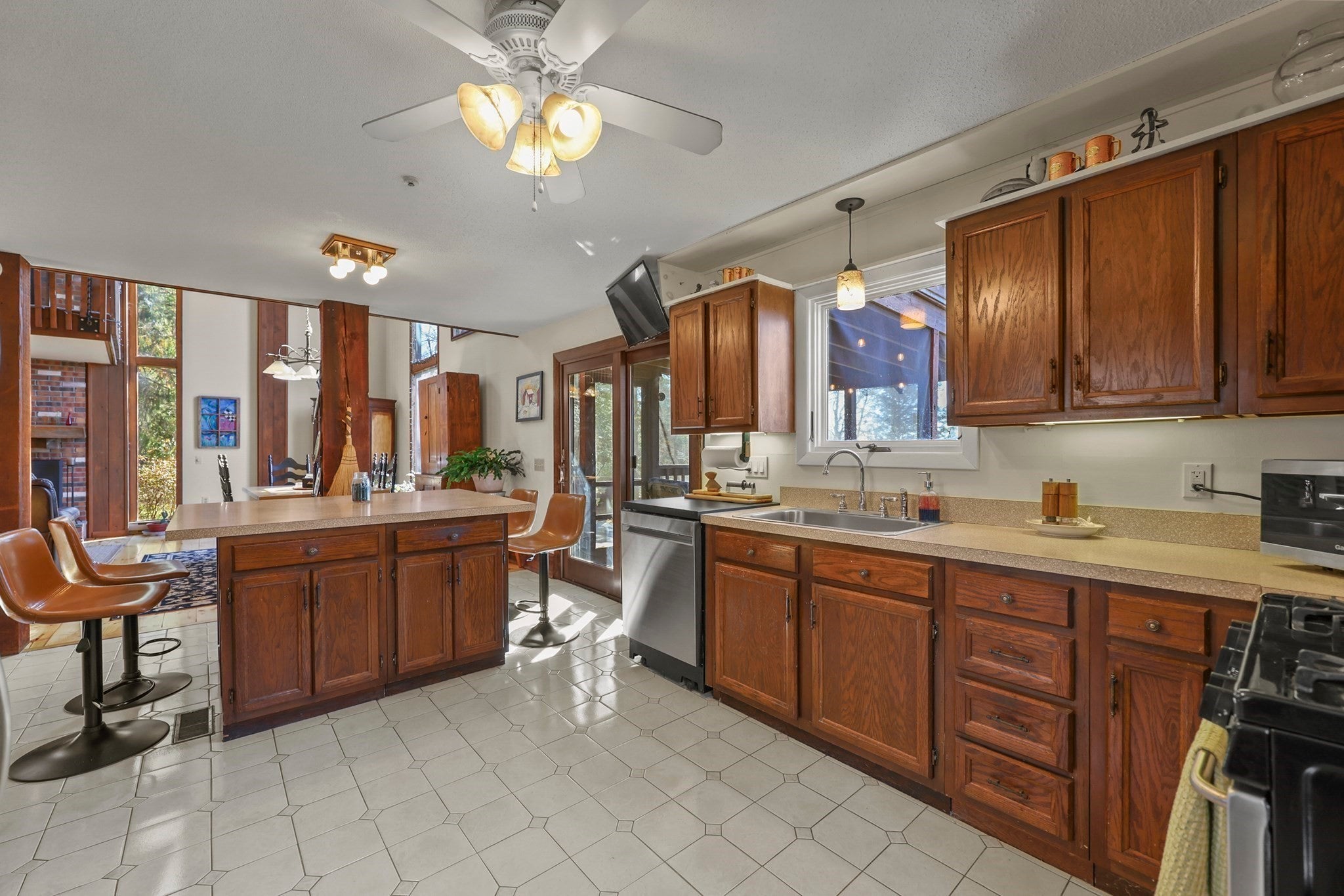 445 Beech Tree Lane, Becket, MA Photo #16