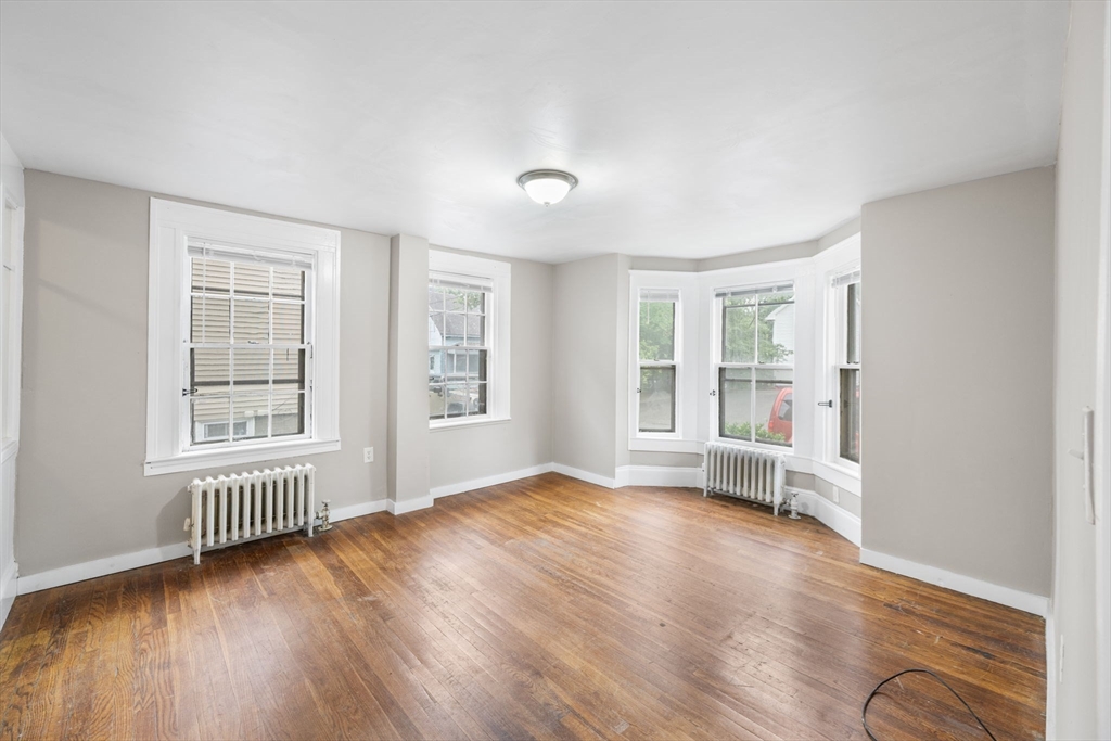 4 Pearl St 1