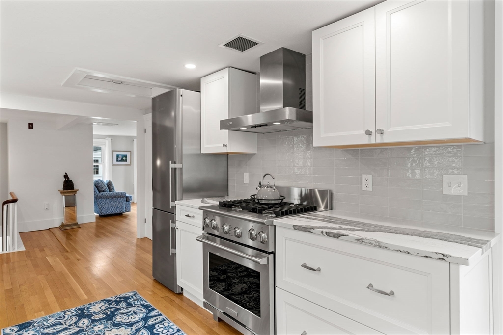 28 Dove St #2, Newburyport, MA, 28 Dove St #2, Newburyport, MA Photo #6