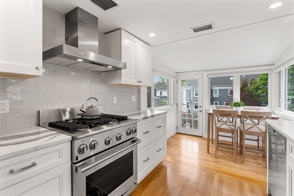28 Dove St #2, Newburyport, MA, 28 Dove St #2, Newburyport, MA Photo #5