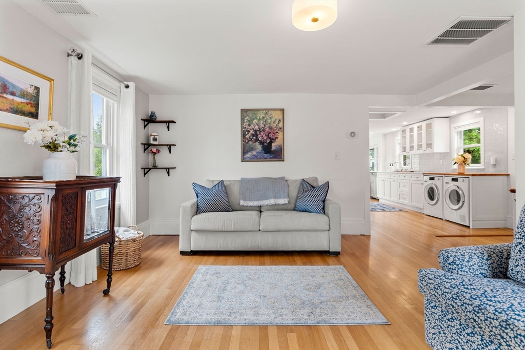 28 Dove St #2, Newburyport, MA, 28 Dove St #2, Newburyport, MA Photo #11