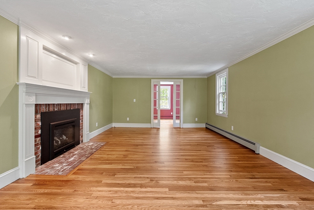 159 West Bare Hill Rd