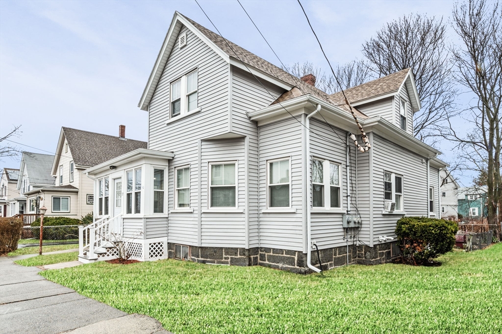 77 Dearborn Ave