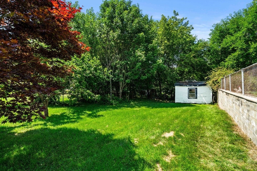 554 Hildreth St, Dracut, MA Photo #30