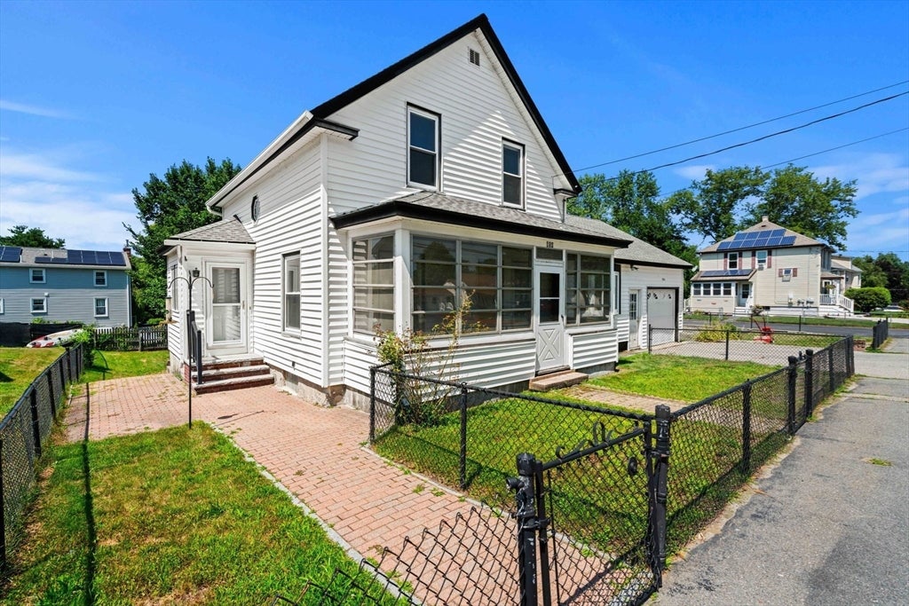 554 Hildreth St, Dracut, MA Photo #29