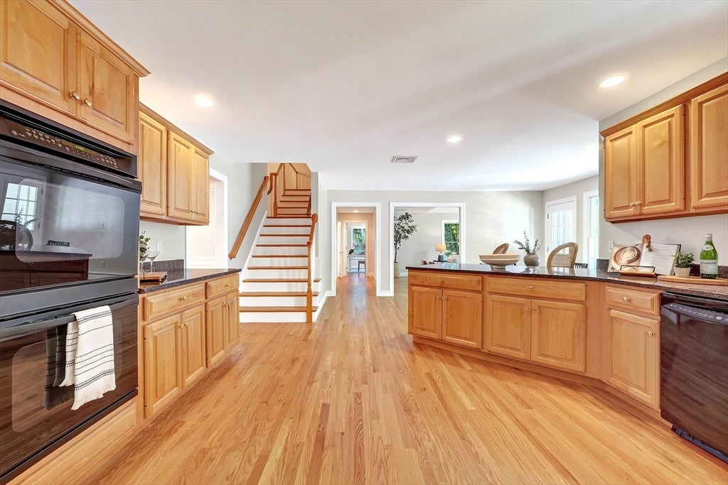 26 Sweeney Ridge Rd