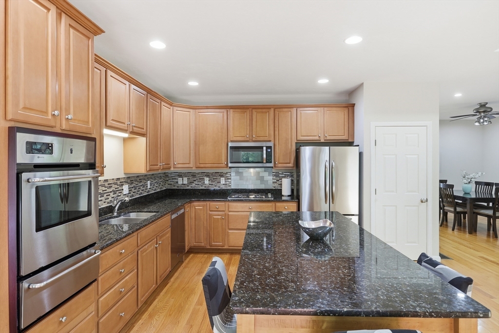 12 Minuteman Lane 6