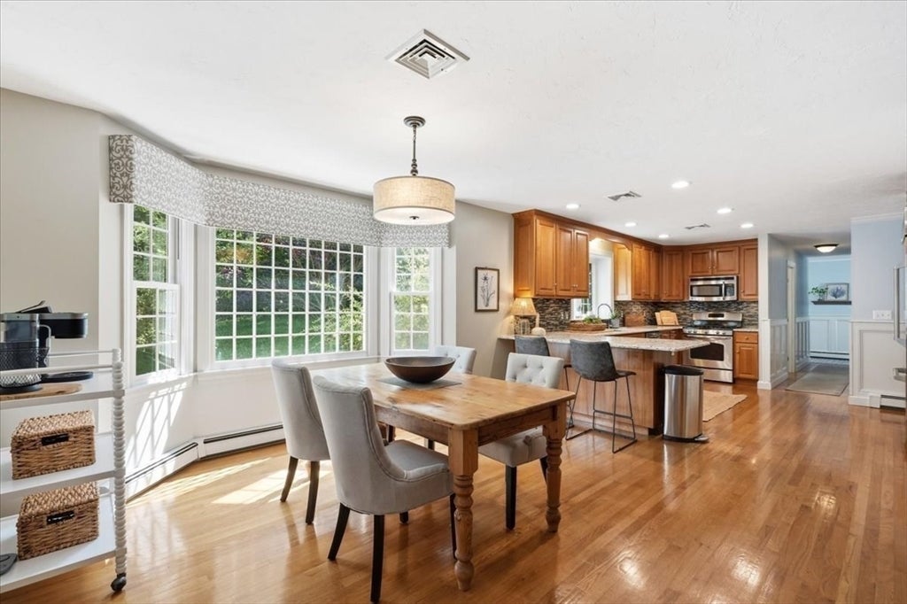 2 Blackthorne Lane, Norwell, MA, 2 Blackthorne Lane, Norwell, MA Photo #13