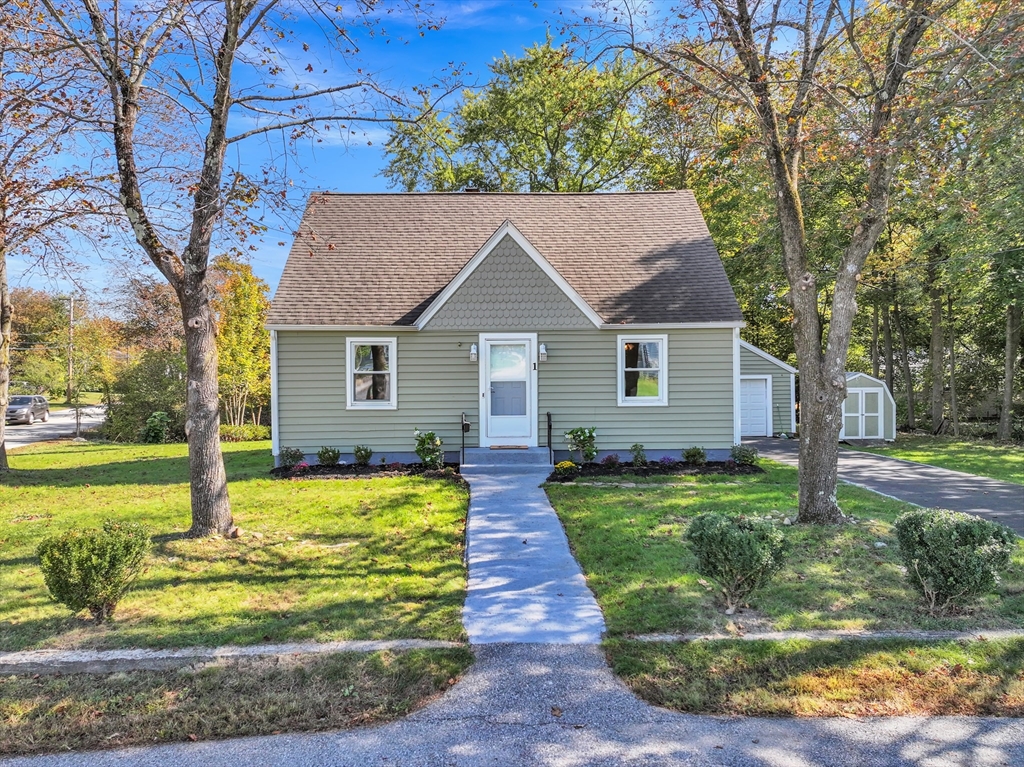 1 Broadmeadow Ave
