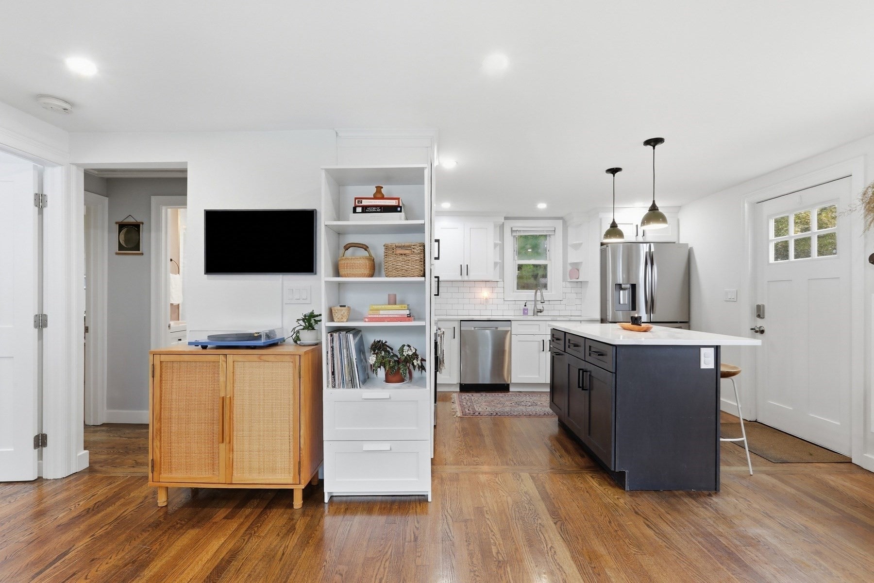 28 Cleveland Street, Medford, MA, 28 Cleveland Street, Medford, MA Photo #12