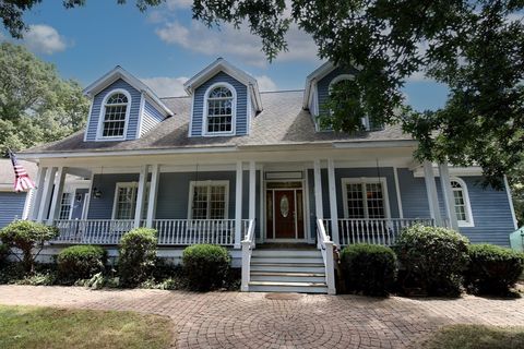 40 Country Club Drive Bridgewater MA 02324