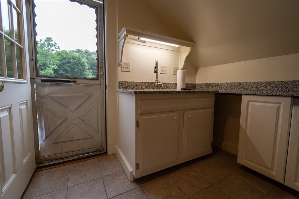 57 Stevens St 2