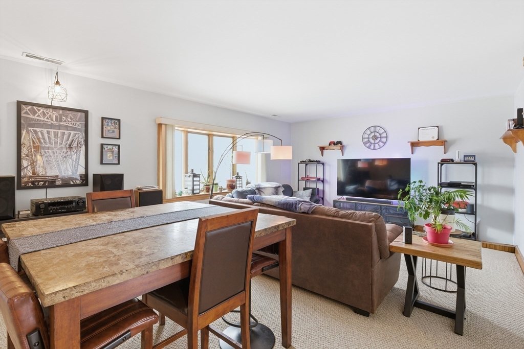 4-6 Jensen Rd #6, Watertown, MA Photo #9