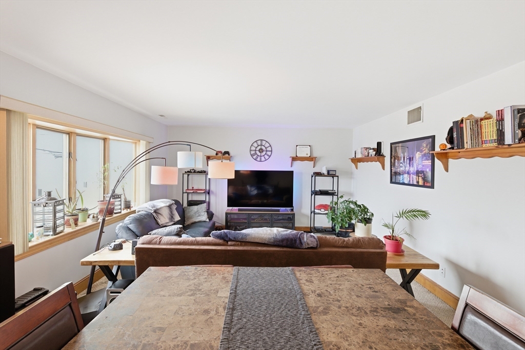 4-6 Jensen Rd #6, Watertown, MA Photo #12