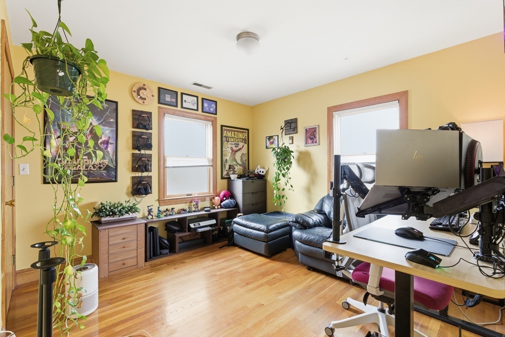 4-6 Jensen Rd #6, Watertown, MA Photo #17