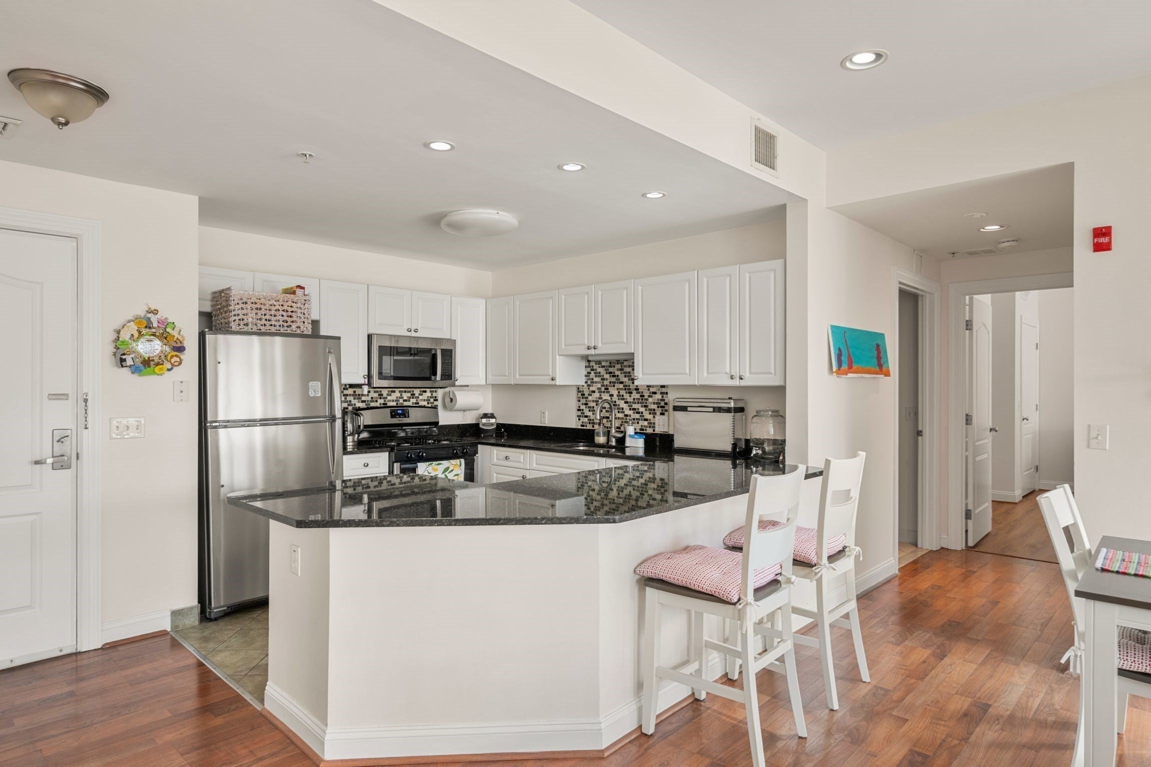 614 Pond Street 2306