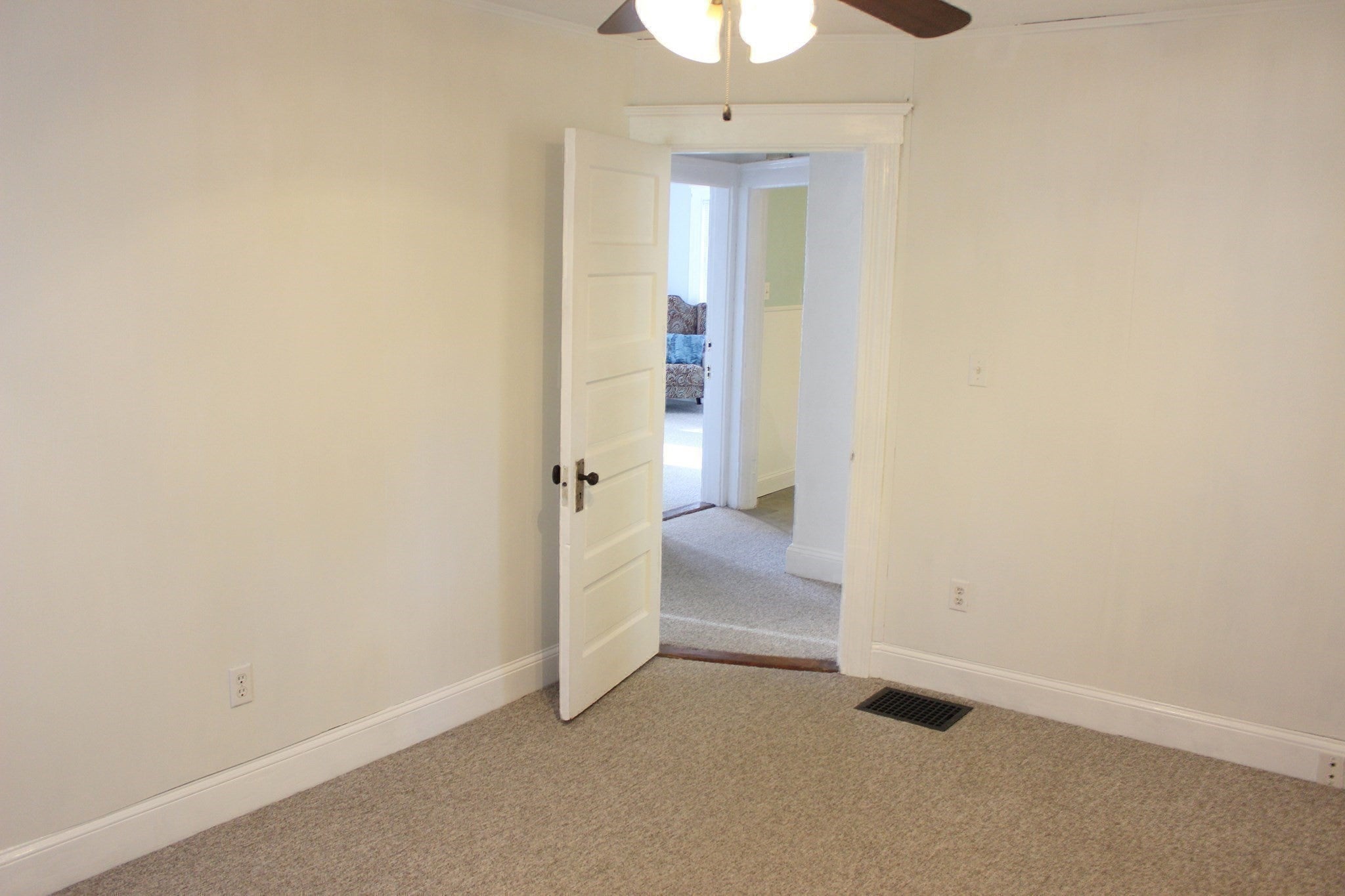 120 Glendale Rd #1, Quincy, MA, 120 Glendale Rd #1, Quincy, MA Photo #11