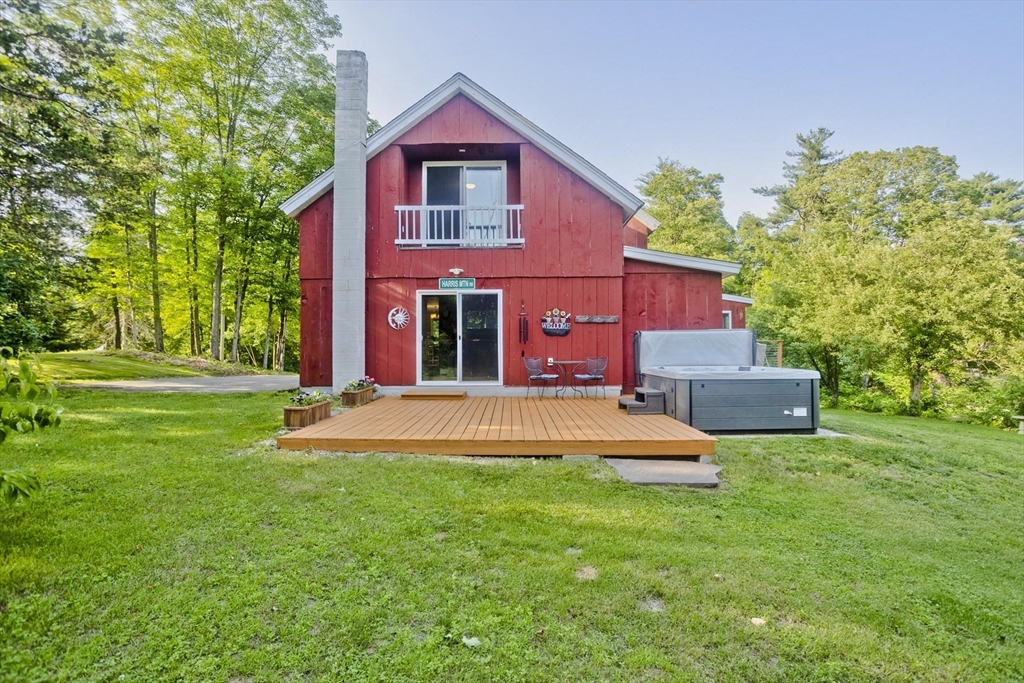 150 Harris St