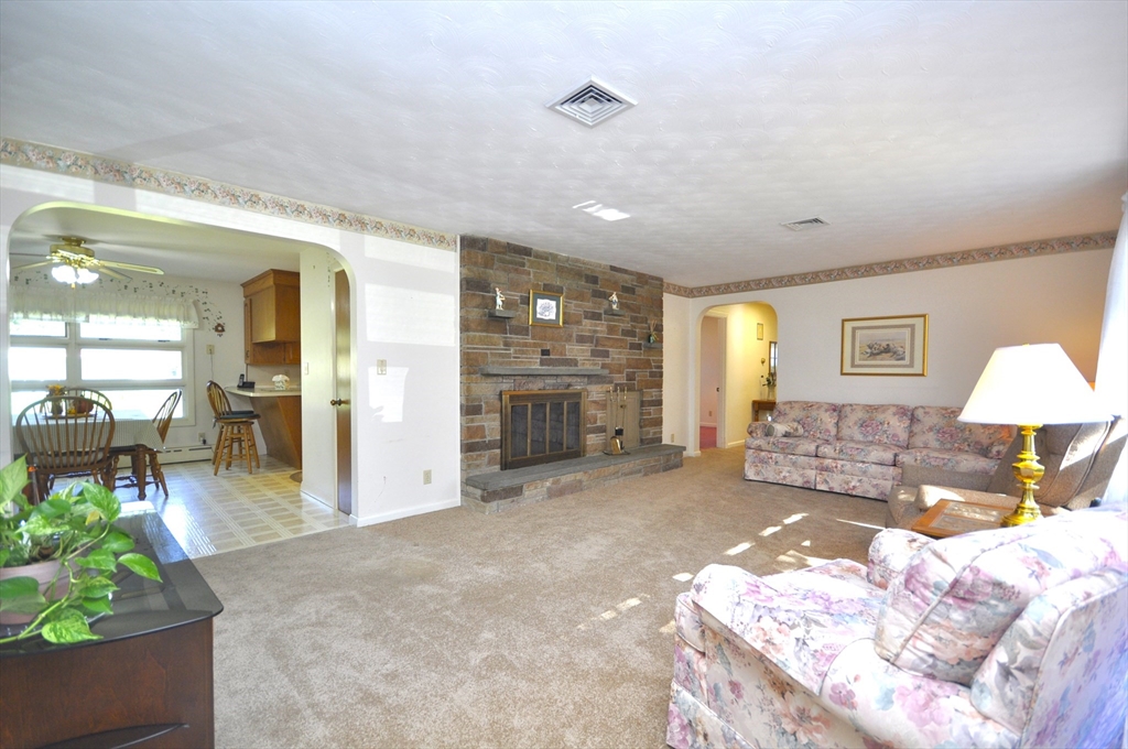 38 Leland St