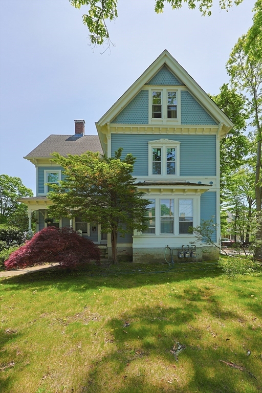 112 High St B