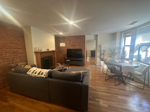 87 Gainsborough Street 305 Boston MA 02115