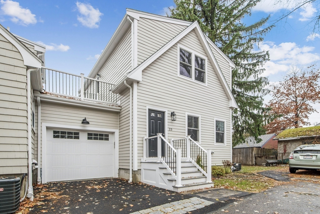 23 Loomis Street 23