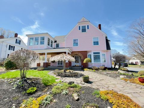 47 Salem St Haverhill MA 01835