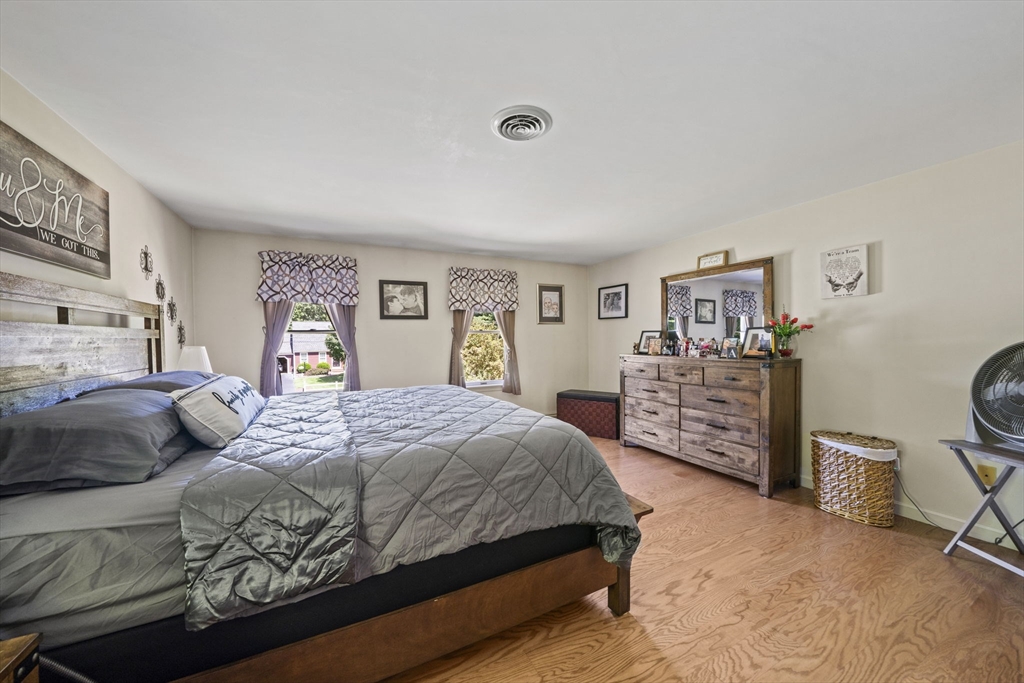 5 Auburndale Hts, Bridgewater, MA Photo #21