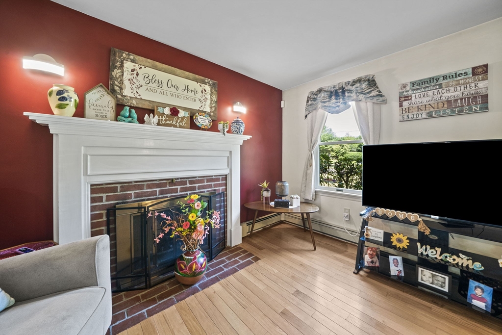 5 Auburndale Hts, Bridgewater, MA Photo #13