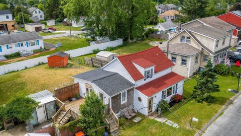 Photo of 7 Wayne St, Fairhaven, MA 02719 (MLS # 73538570)