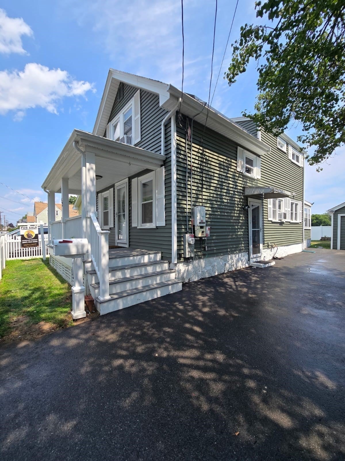 52 Glenwood Rd, Lynn MA 01904