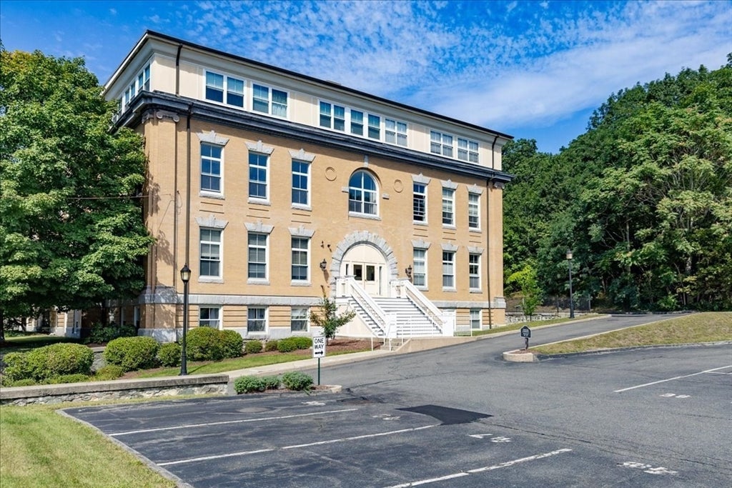 145 Glenwood St #305, Malden, MA Photo #30